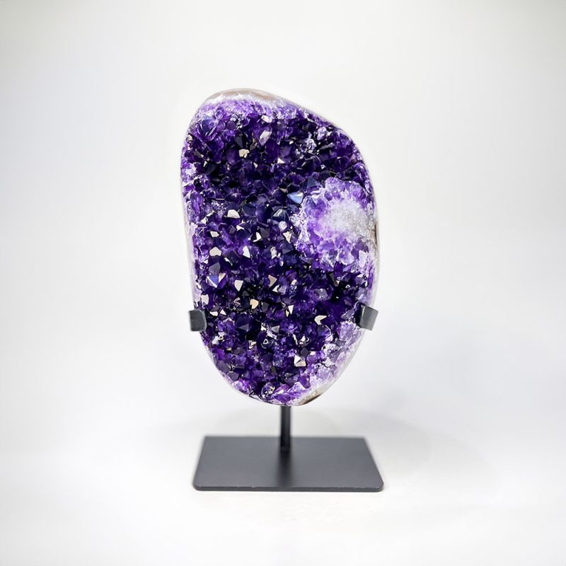 Escultura Amatista base fierro