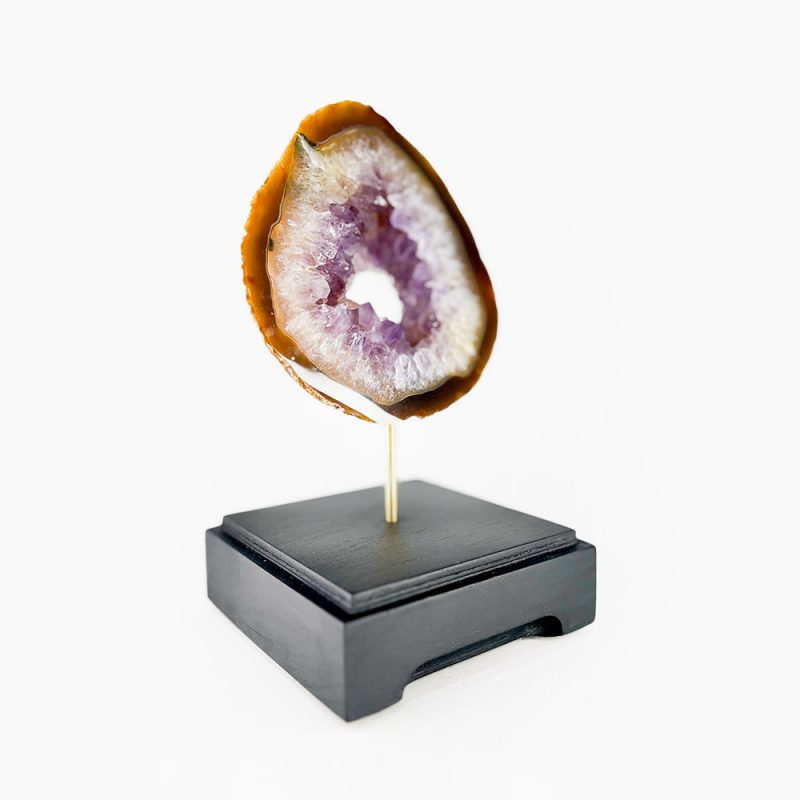 Escultura Amatista base madera