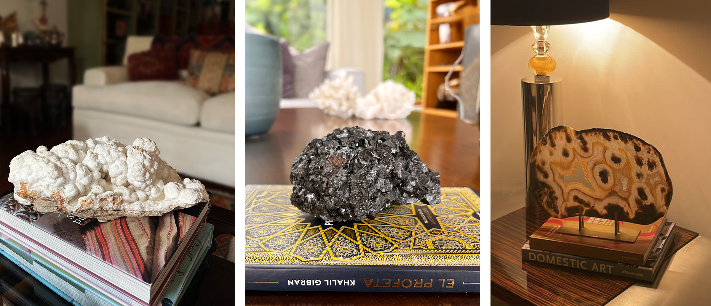 minerales en bruto sobre libros 